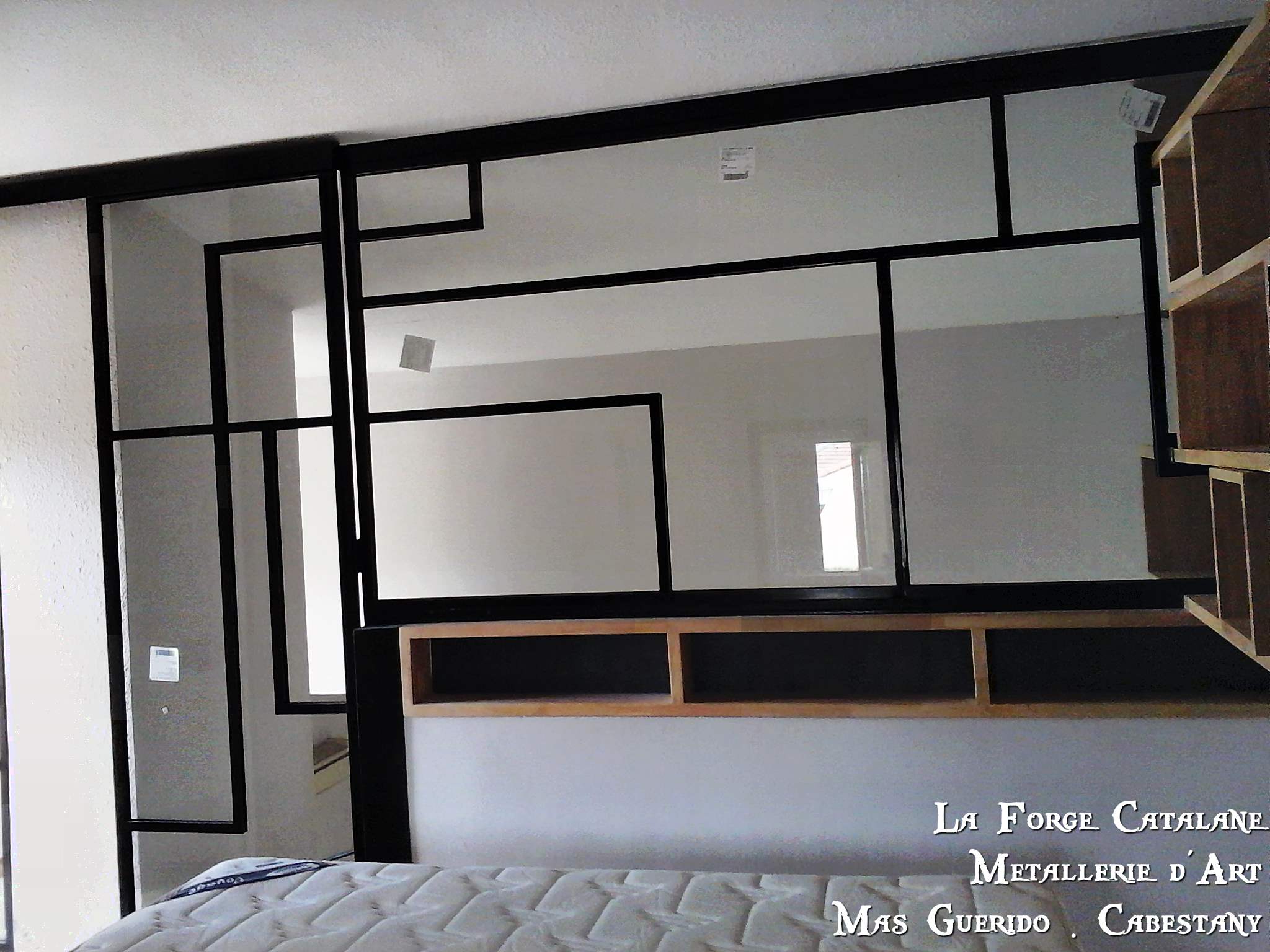 verriere fer avec verres transparents forge catalane.jpg